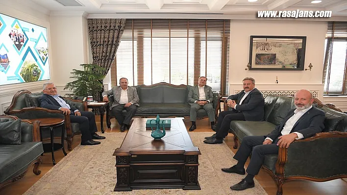 Başkan Büyükkılıç'tan Başkanlarla Talas'ta İstişare Zirvesi
