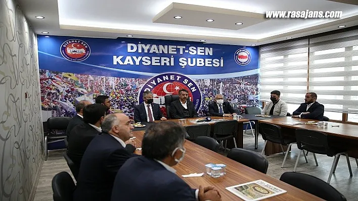 Başkan Büyükkılıç'tan, Diyanet-Sen Kayseri Şubesi'ne Ziyaret