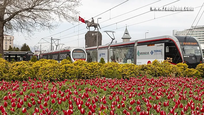 Başkan Büyükkılıç'tan Kurban Bayramı'nda Ücretsiz Tramvay Müjdesi