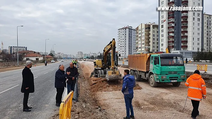 Başkan Büyükkılıç'tan Raylı Sistem Hattında İnceleme