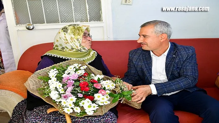 Başkan Çınar Kadına Şiddet İnsanlığa Yapılan En Büyük İhanettir