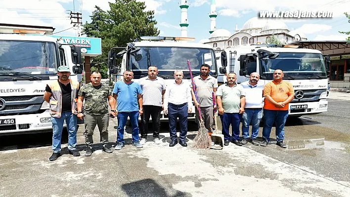 Başkan Çınar, Sanayi Sitesinde Gerçekleşen Temizlik Çalışmalarını İnceledi