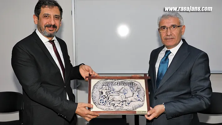 Başkan Güder, Geleceğin Hukukçularıyla Buluştu