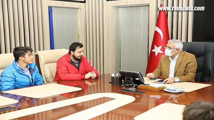 Başkan Güder, Genç İHH Üyelerine Tecrübelerini Aktardı