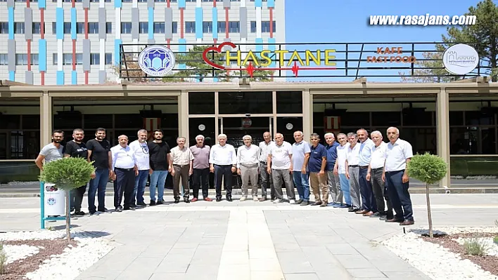 Başkan Güder, Veteriner Hekimlerle İstişare Toplantısı Gerçekleştirdi