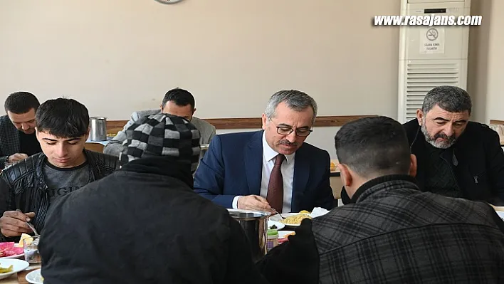 Başkan Güngör'den Akm Kahraman Makina'ya Ziyaret