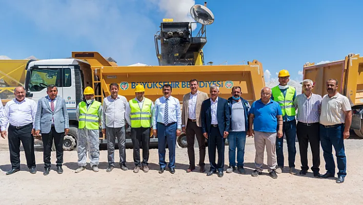 Başkan Gürkan 718 Mahallemizin Tamamında Hizmetlerimiz Devam Ediyor