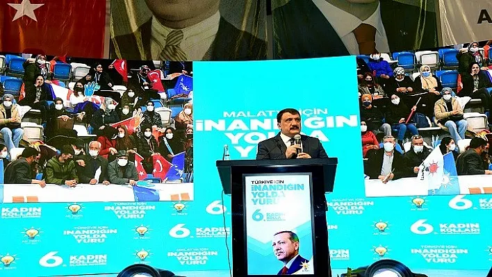 Başkan Gürkan AK Parti İl Kadın Kolları Kongresine katıldı
