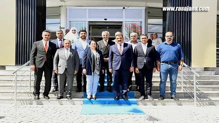 Başkan Gürkan, Bakan Yardımcısı Sevim Sayım Madak'ı Makamında Ağırladı