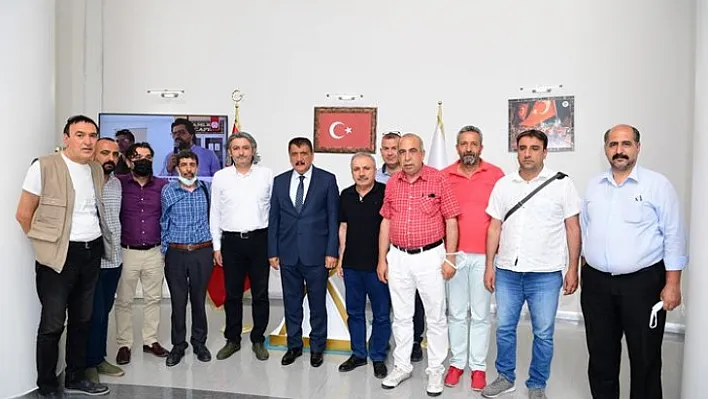 Başkan Gürkan, Büyükşehir Olarak Gazetecilerimizin Yanındayız
