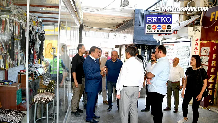 Başkan Gürkan'dan Kuyumcular Çarşısında İncelemele