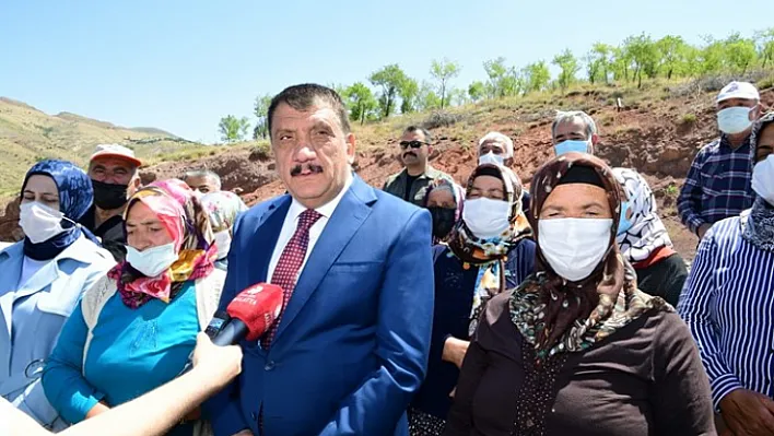 Başkan Gürkan, Hemşerilerimizin Dualarıyla Allah Yolumuzu Aydınlık Ediyor