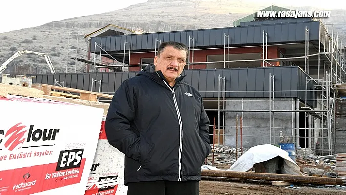 Başkan Gürkan Malatya'ya Yakışan Bir Gençlik Kampı