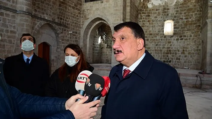 Başkan Gürkan Taşhoron Kilisesi'nde İncelemelerde Bulundu