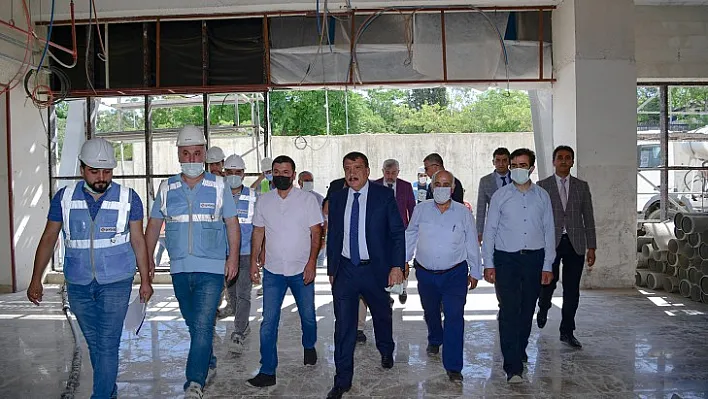 Başkan Gürkan, Yeni Devlet Hastanesi alanında incelemelerde bulundu