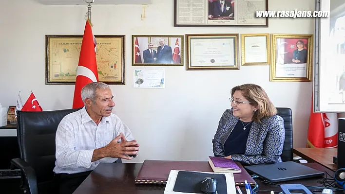 Başkan Şahin, Fırat Ve Beybahçe'de Mahalle Ziyaretlerini Sürdürdü