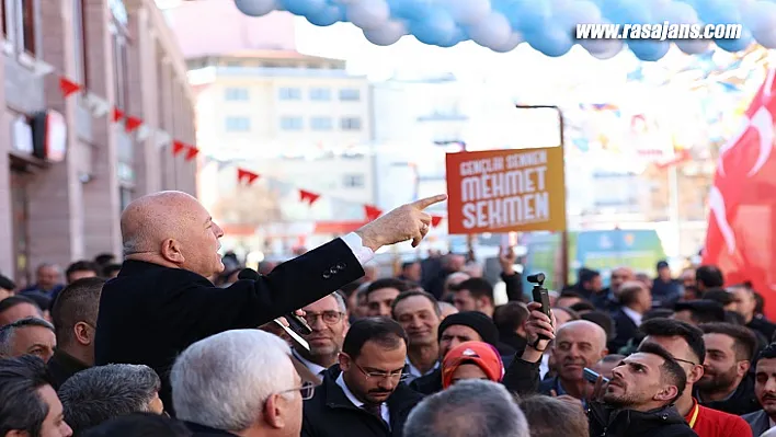 Başkan Sekmen Dur Durak Demeden Şehri Adım Adım Dolaşıyor