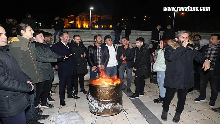 Başkan Şerifoğulları Elazığ Belediyesi Gençlik Meclisi'nin Kış Kampı Etkinliğine Katıldı