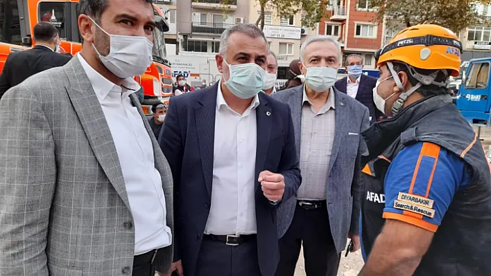 Başkan Şerifoğulları, Elazığ Milletvekilleriyle Birlikte Deprem Bölgesinde