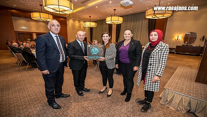 Başkan Soyer Mardin'den seslendi: Zor günleri dayanışmayla aşacağız