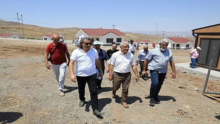 Battalgazi Belediye Başkanı Osman Güder Ve Ekibi Güzel Hizmetlere İmza Atıyor.