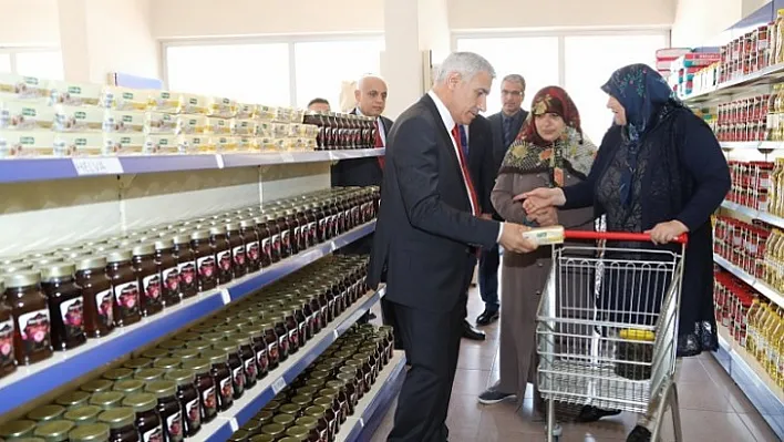 Battalgazi Belediyesi Hayır Çarşısı, 40 Bin Ailenin Yüzünü Güldürdü