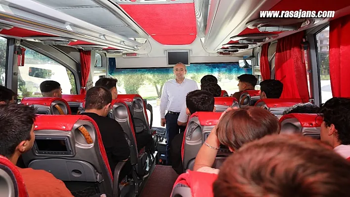 Battalgazi Belediyesi'nden İpek Yolu Gençlik Merkezi'ne Teknolojik Gezi