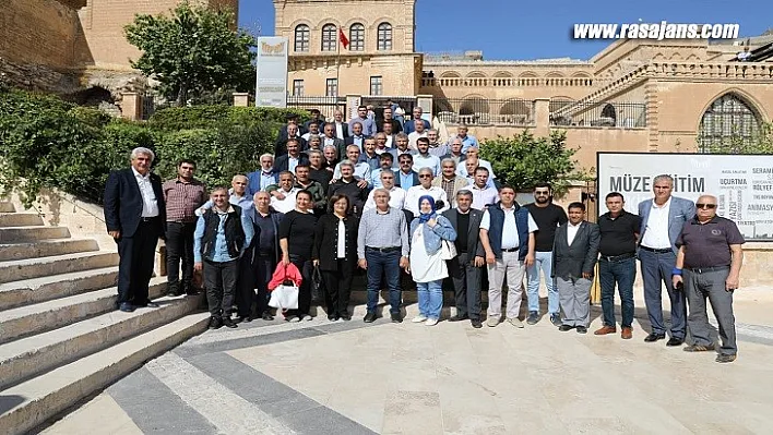 Battalgazi Belediyesi'nden Muhtarlara Jest