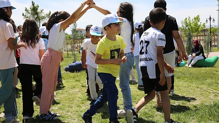 Battalgazi'de Aile Bağları Geleneksel Oyunlarla Güçleniyor!