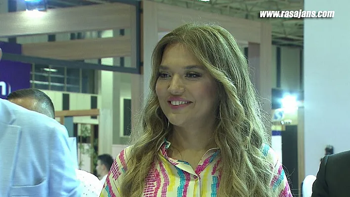 Beautytech'de Demet Akalın Rüzgarı