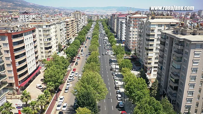 Binevler Cadde Yenileme Projesinde Asfalta Geçildi