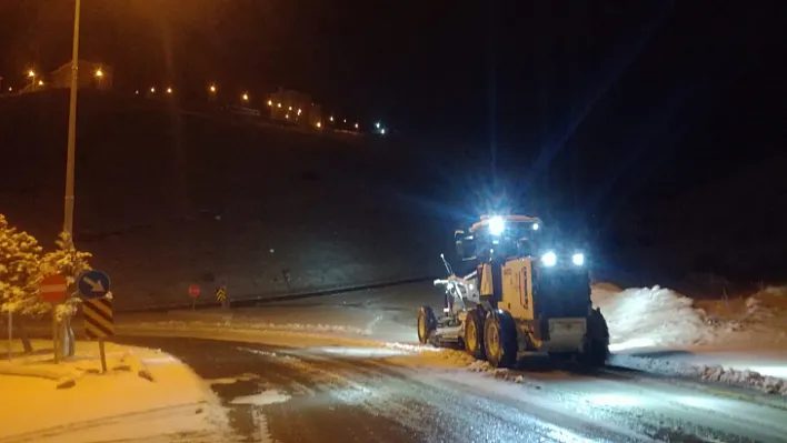 Büyükşehir Belediyesi 601 Mahalle Yolunu Ulaşıma Açtı