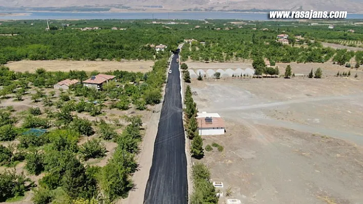 Büyükşehir Belediyesi Hizmetlerini Memnuniyetle İzliyoruz