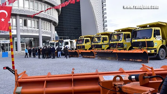Büyükşehir Belediyesi Karla Mücadele İçin Hazır