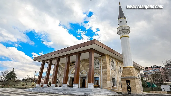 Büyükşehir Belediyesi Mehmetçik Camii'ni Malatya'ya Kazandırdı