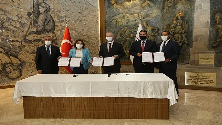 Büyükşehir Gaziantep Çiftçisine 6 Milyon 500 Bin Adet Sertifikalı Sebze Fidesi Dağıtacak