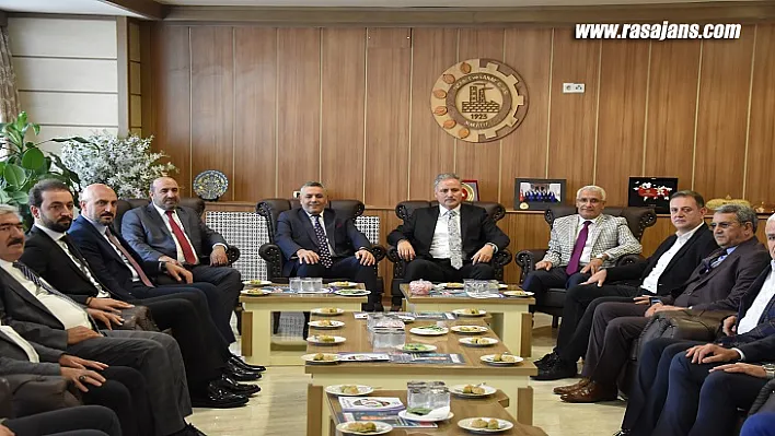Çakır Ve Güder'den Başkan Sadıkoğlu'na Hayırlı Olsun Ziyareti