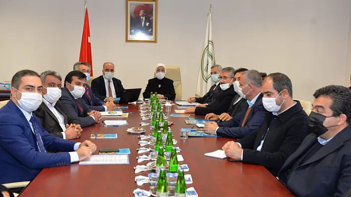 Çalık Malatya'da 2 yılda 169 bin dekar arazi sulamaya açıldı