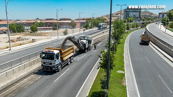 Çevreyolu'nda Yenileme Çalışmaları Başladı