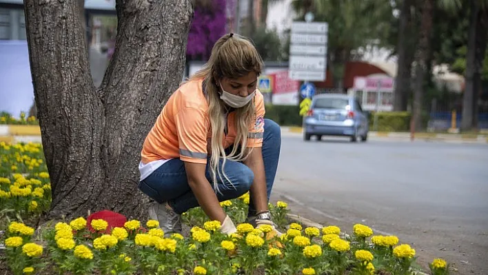 Çiçek Gibi Mersin Kadınların Ellerinde Canlanıyor