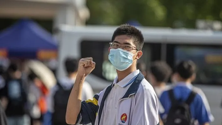 Çin'de 10.78 milyon öğrencinin Gaokao heyecanı başladı