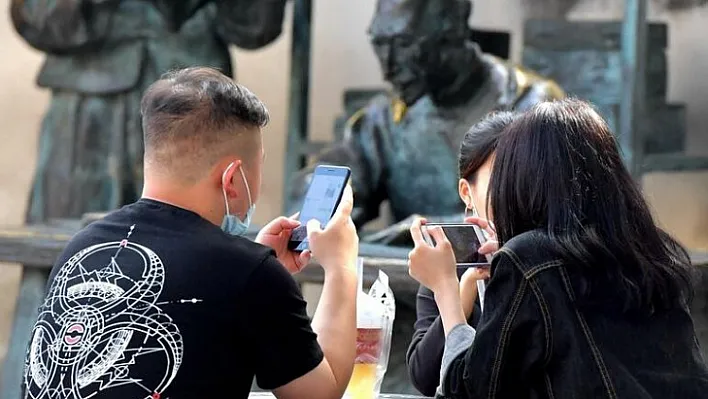Çin'de internet kullanıcısı sayısı 1 milyarı geçti
