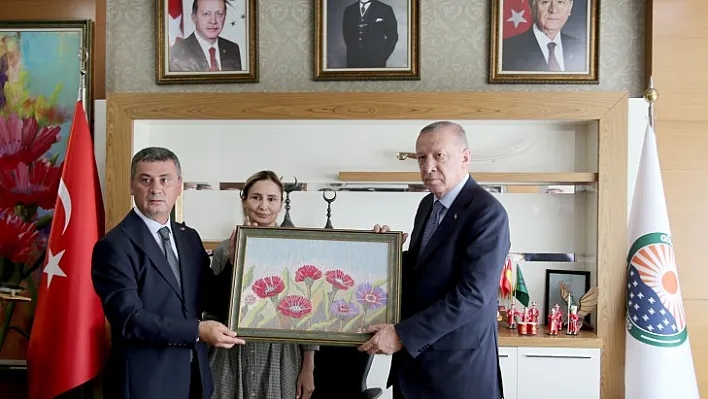 Cumhurbaşkanı Recep Tayyip Erdoğan, Gölbaşı Belediye Başkanı Ramazan Şimşek'i Ziyaret Etti