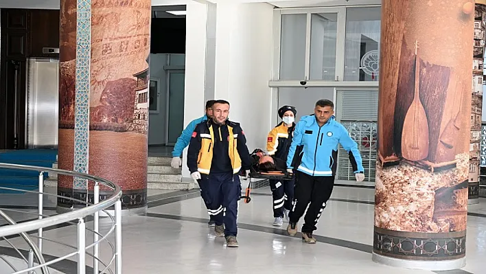 Deprem Ve Afet Tatbikatı Düzenledi