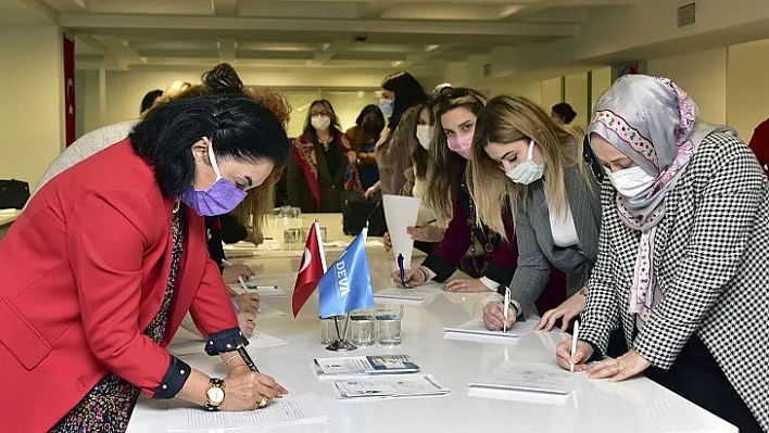 Deva Partisi İstanbul Sözleşmesi'ne Yönelik Cumhurbaşkanlığı Kararını Yargıya Taşıyor