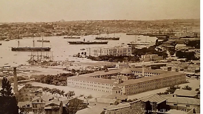 Divanhane'deki Çalışma Durduruldu