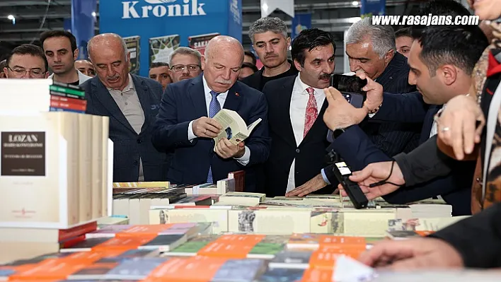 Doğu Anadolu 6. Erzurum Kitap Fuarı Kapılarını Kitapseverlere Açtı