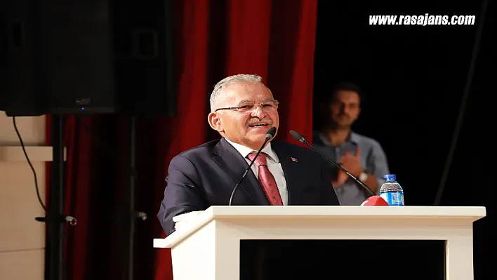 Doktor Başkan'dan Diş Hekimliği Mesleğine Altın Bilezik Vurgusu