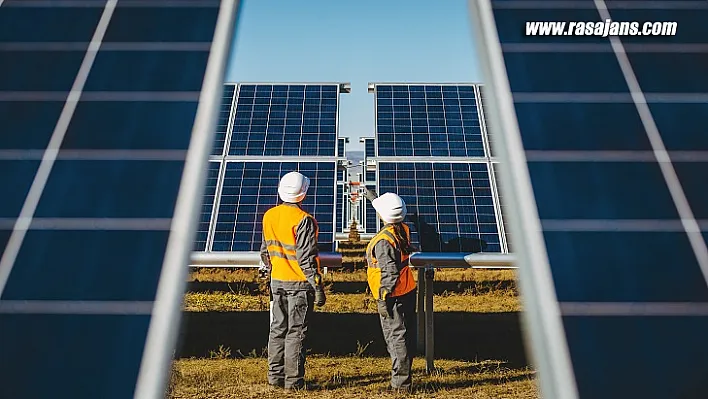 EİB, yenilenebilir enerji zirvesini İzmir'de topluyor