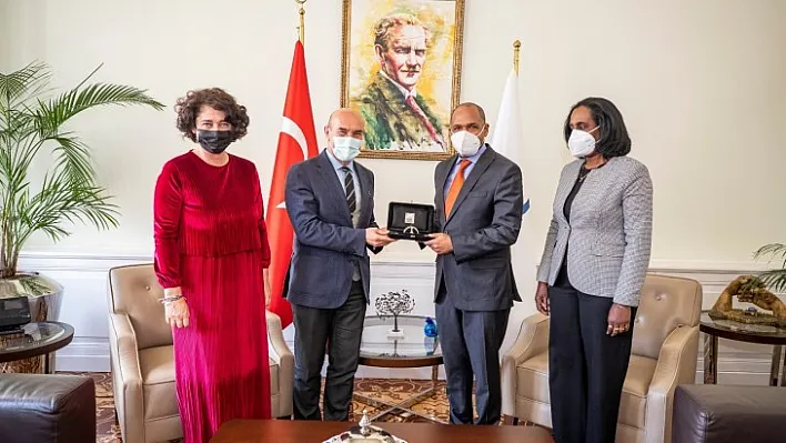 Ekonomi, sağlık ve kültür alanında Küba - İzmir ilişkileri güçleniyor